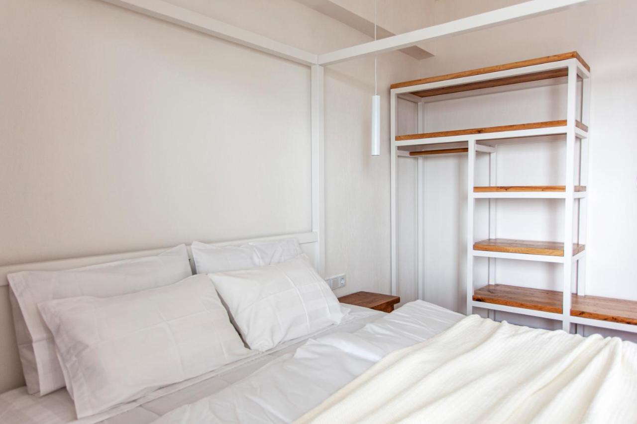 Alex & Sofi Hotel Himare Ngoại thất bức ảnh