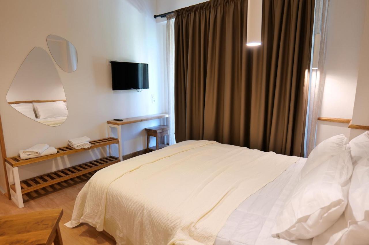 Alex & Sofi Hotel Himare Ngoại thất bức ảnh