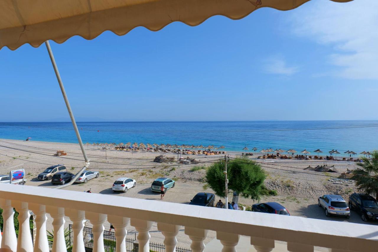 Alex & Sofi Hotel Himare Ngoại thất bức ảnh