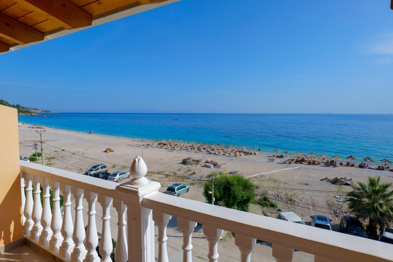 Alex & Sofi Hotel Himare Ngoại thất bức ảnh