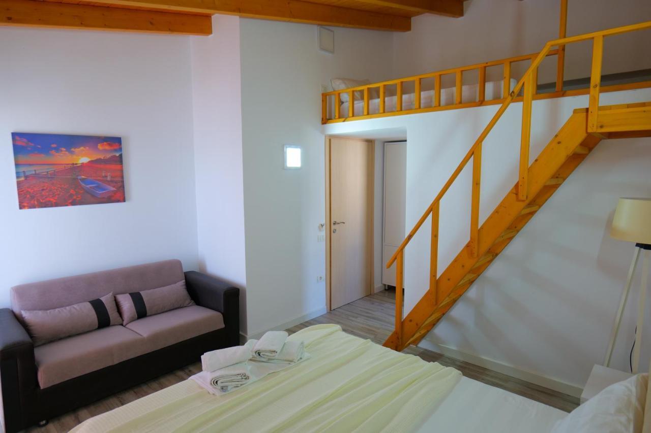 Alex & Sofi Hotel Himare Ngoại thất bức ảnh