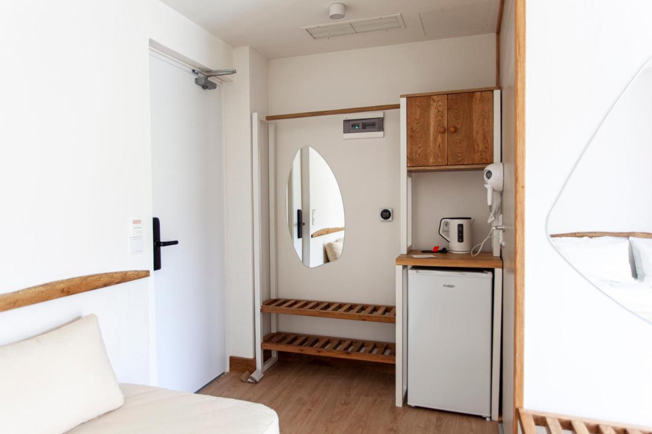 Alex & Sofi Hotel Himare Ngoại thất bức ảnh